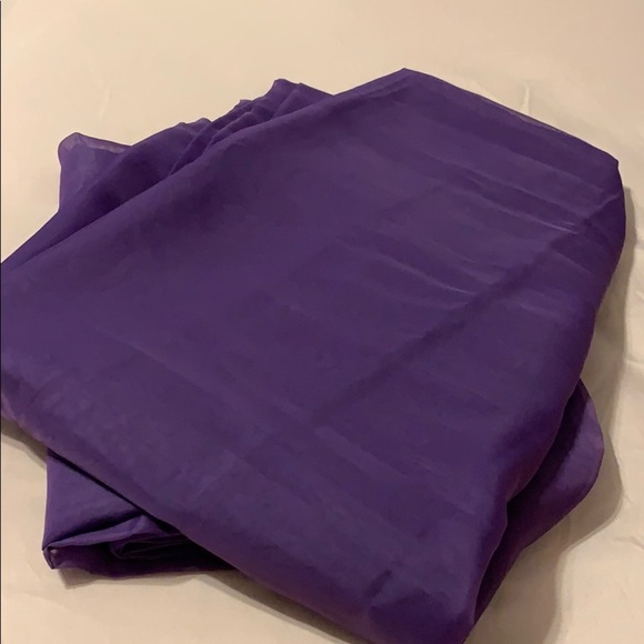 Gorgeous Decorative Curtains-2 panel’s—Lik… - Picture 12 of 12